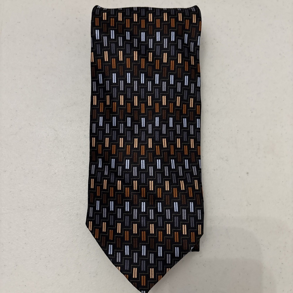 Kilburne & Finch 100% Silk Mens Geometric Necktie Business office‎ Classic